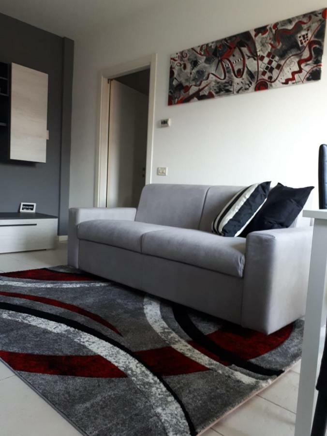 My Home Apartment Mira Buitenkant foto