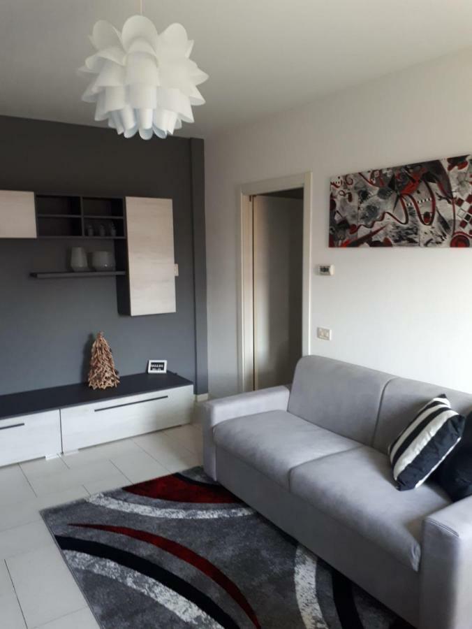 My Home Apartment Mira Buitenkant foto